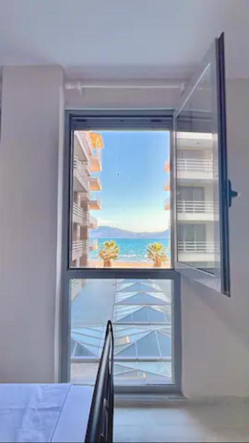 Apartments By The Beach Vlorë Exterior foto